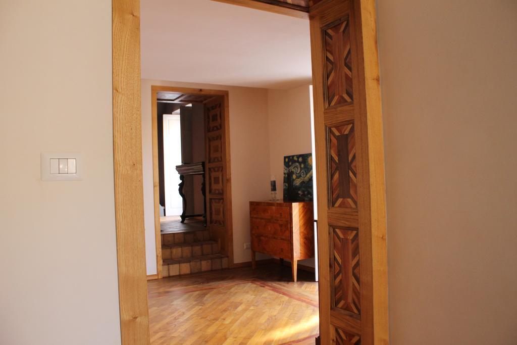 Treasures Apartment カターニア エクステリア 写真