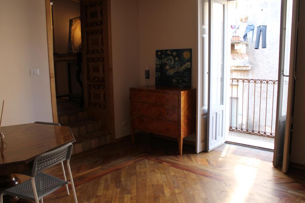 Treasures Apartment カターニア エクステリア 写真